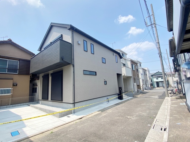 リナージュ江戸川春江町３丁目　第１期の外観②