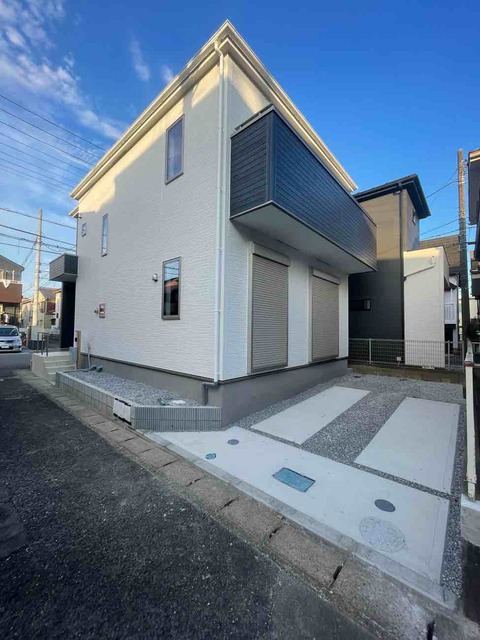 グラファーレ4258越谷市大沢１０期１棟の外観②