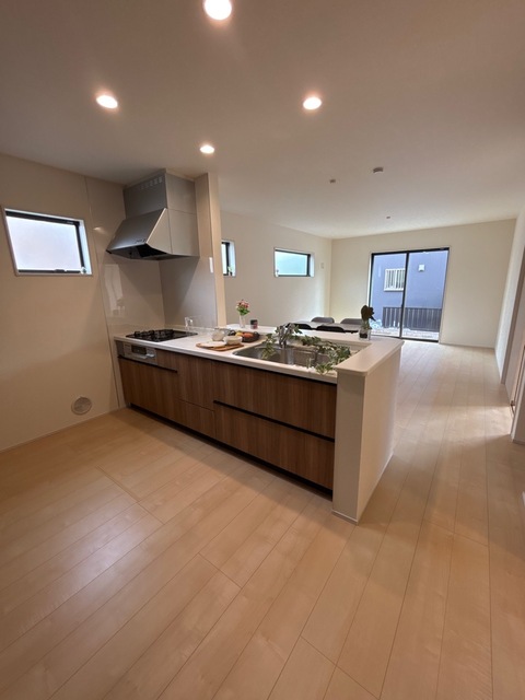 リビングとは別に静かな時間を楽しめる部屋（2号棟）