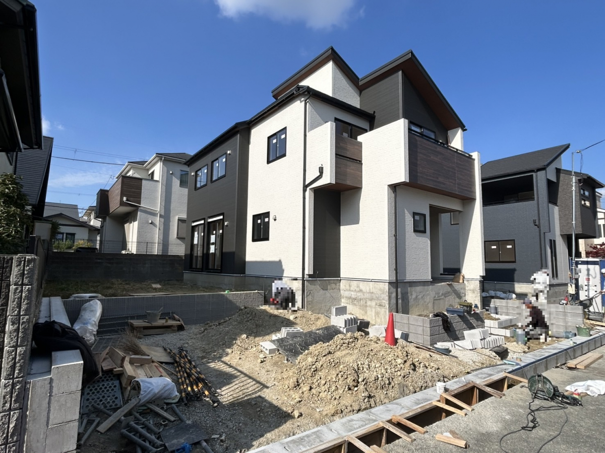 ブルーミングガーデン奈良市千代ヶ丘１丁目２棟の外観②