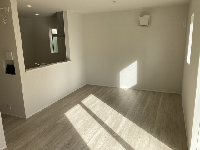 リナージュ湖西新居町新居　第２期の外観②