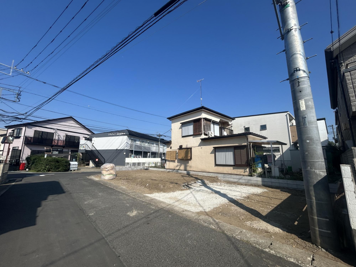 ブルーミングガーデン海老名市上郷３丁目１棟の外観②