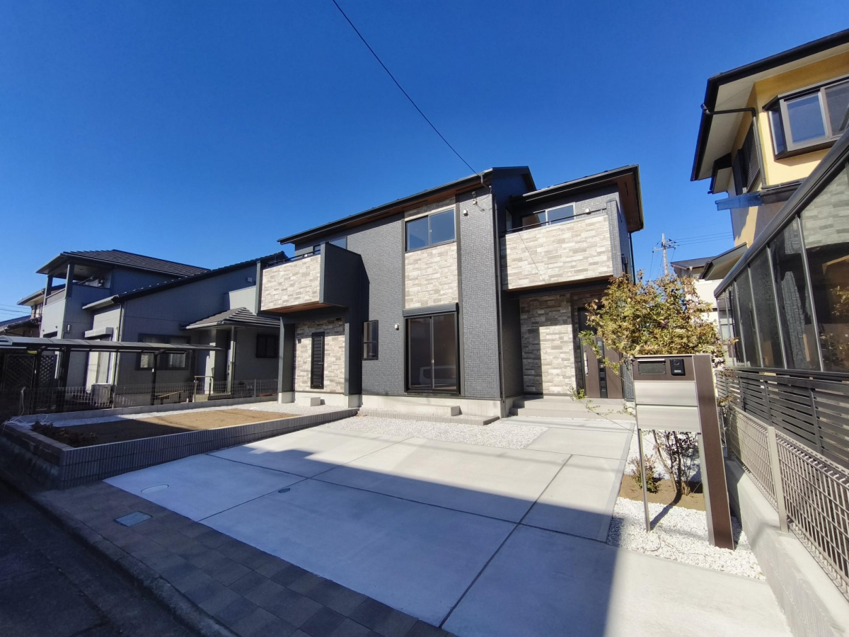 ブルーミングガーデン鳩山町松ヶ丘１丁目１棟の外観②