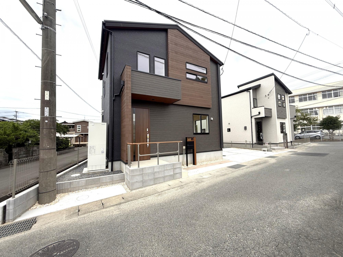 ブルーミングガーデン小郡市小郡２棟の外観②