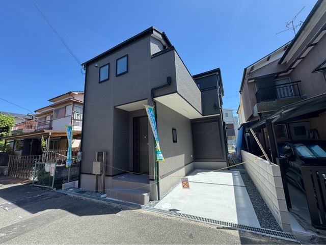 リーブルガーデン寝屋川市北大利町2期の外観②