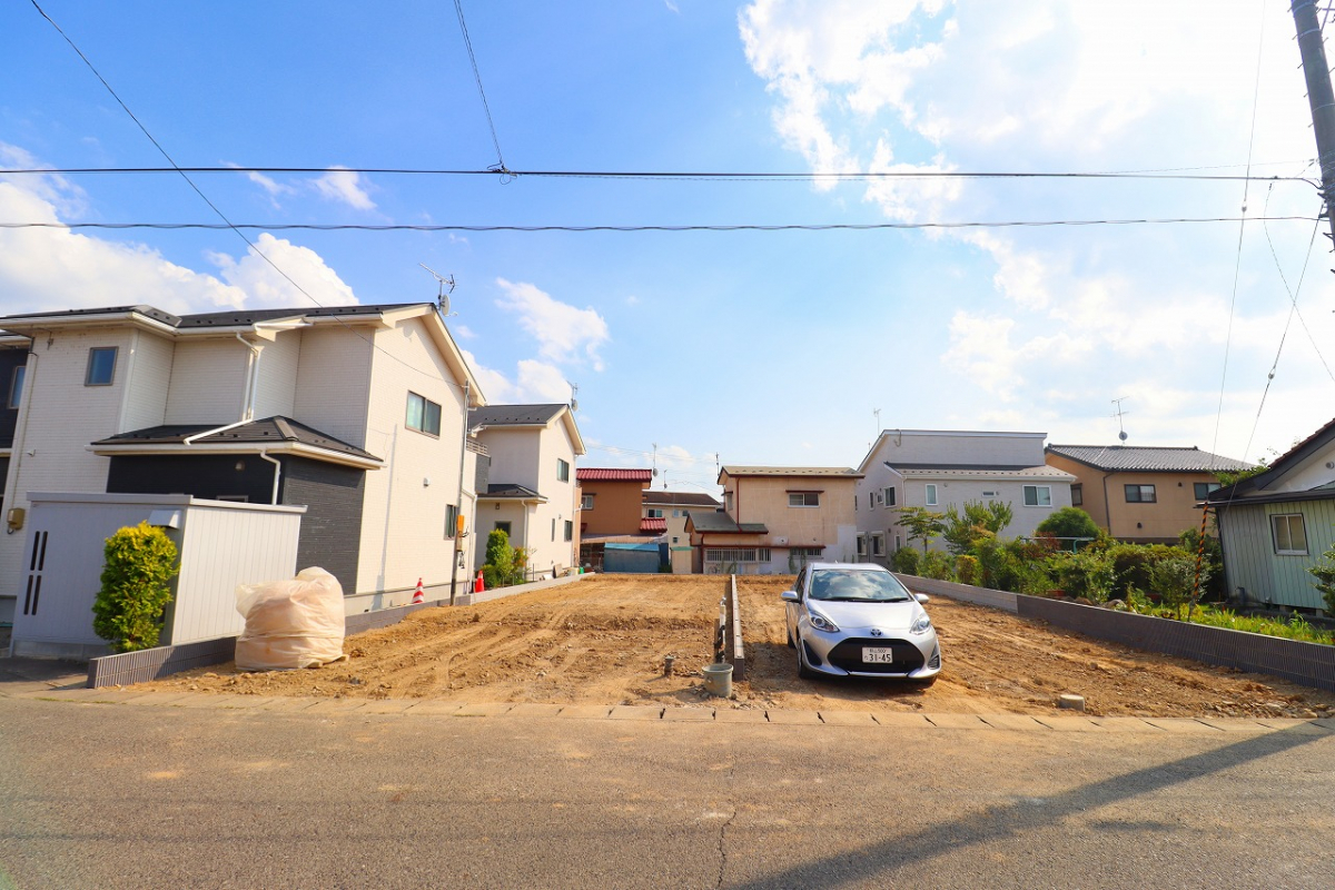 ブルーミングガーデン郡山市安積荒井二丁目２棟の外観②