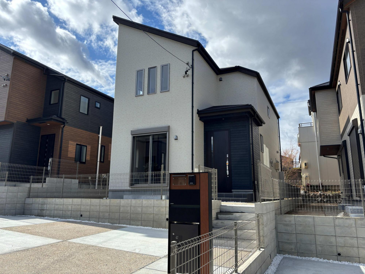 ブルーミングガーデン名古屋市名東区梅森坂３丁目４棟の外観②