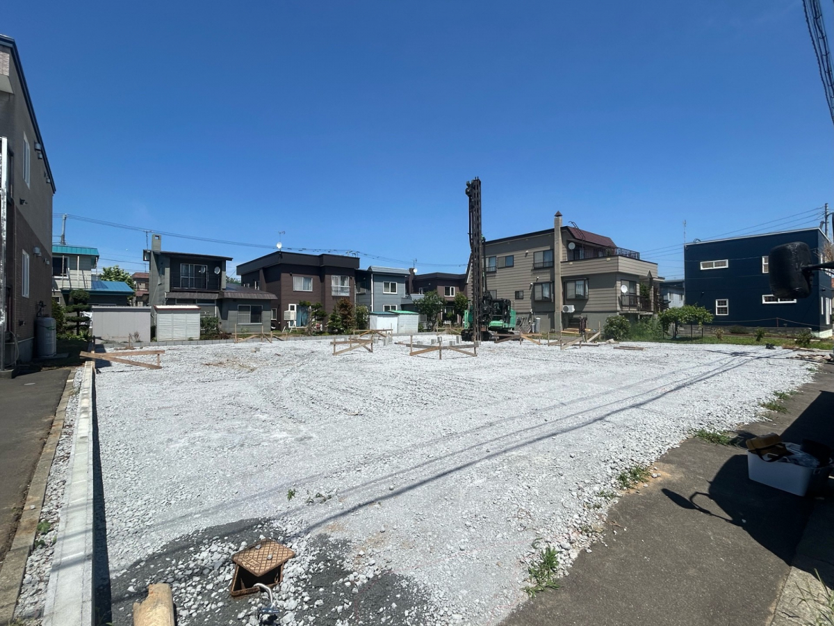 ブルーミングガーデン札幌市東区北３５条東２０丁目３棟の外観②