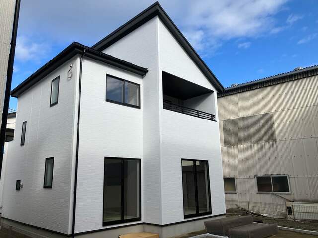 グラファーレ4236塩竈市杉の入３期５棟の外観②