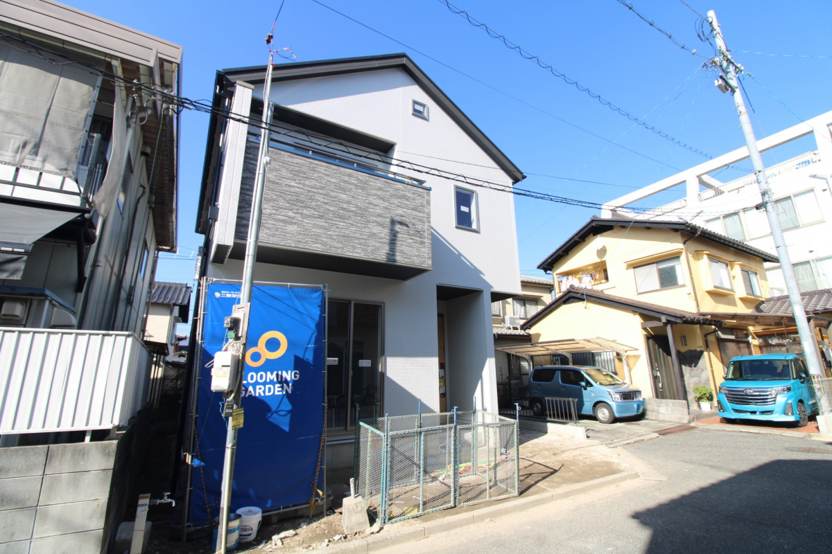 ブルーミングガーデン広島市安佐南区川内４丁目１棟の外観②