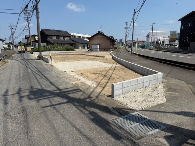 リーブルガーデン羽島市福寿小学校前の外観②