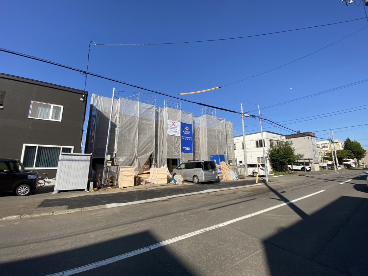 ブルーミングガーデン札幌市東区北２７条東７丁目３棟の外観②