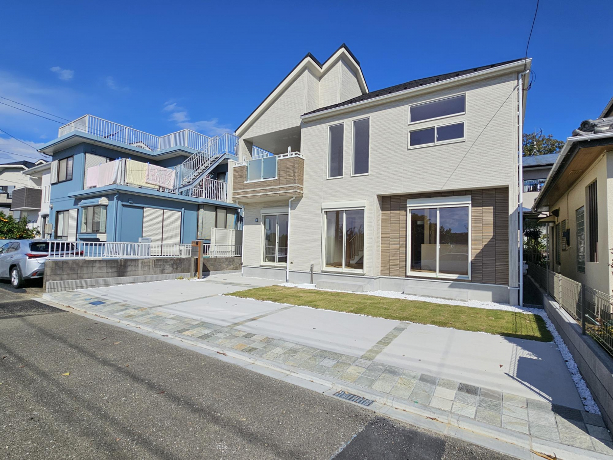 建物完成しております！資料請求等お気軽にご連絡ください♪ 