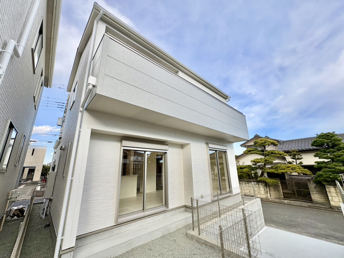 ブルーミングガーデン藤沢市大庭３棟の外観②