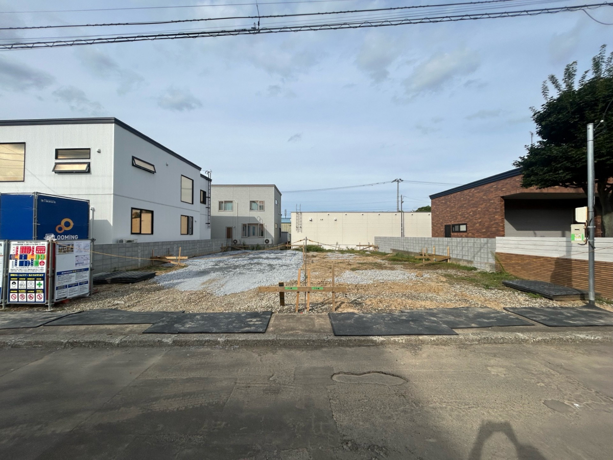ブルーミングガーデン札幌市東区北１９条東２１丁目２棟の外観②