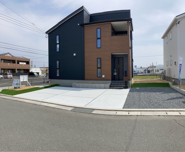 毎日がもっと特別になる場所（1号棟）