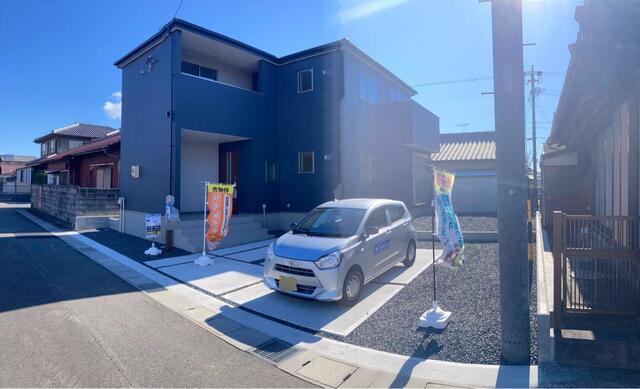 日を重ねるごとにこの佇まいに愛着が湧いてきそう（1号棟）