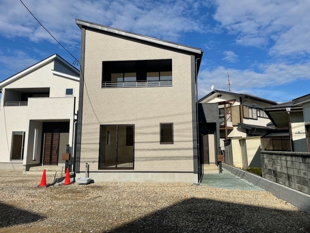 グラファーレ4368山形市花楯３期２棟の外観②