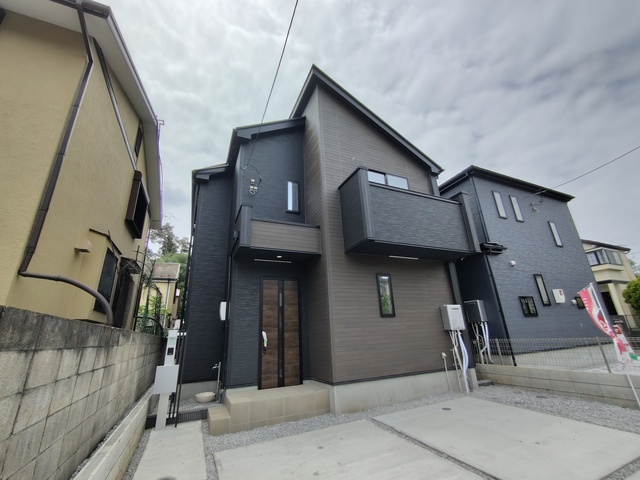 グラファーレ4266東大和市湖畔２期３棟の外観②