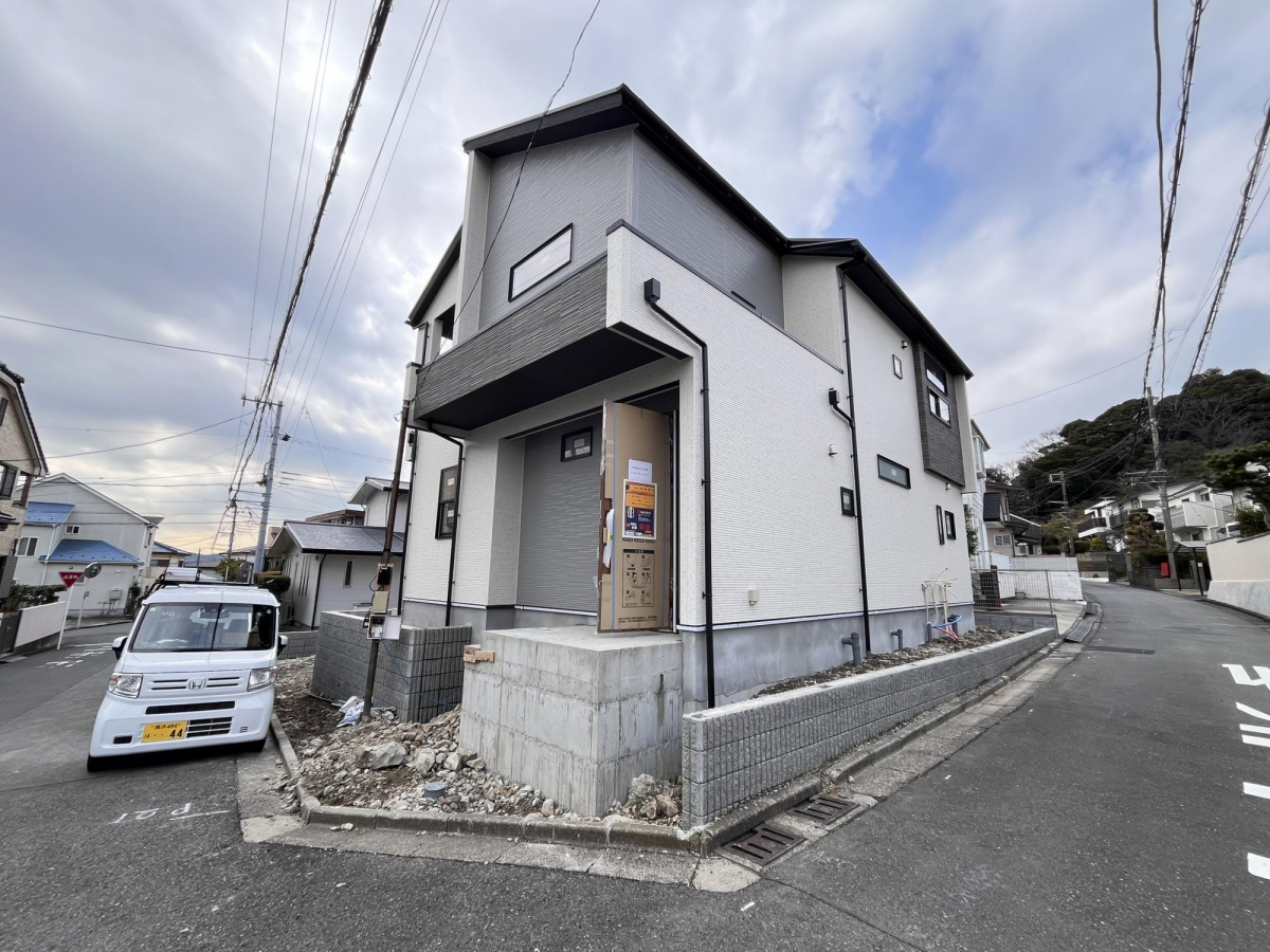 ブルーミングガーデン横須賀市久里浜台１丁目１棟の外観②