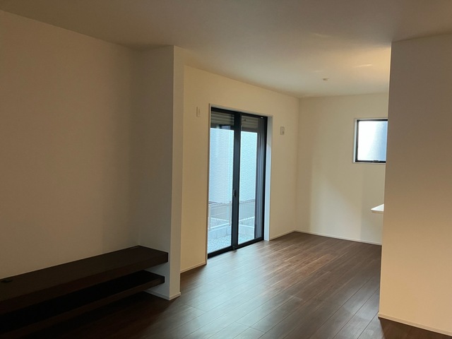 リビングと洋室の使い分けで生活にメリハリを（1号棟）