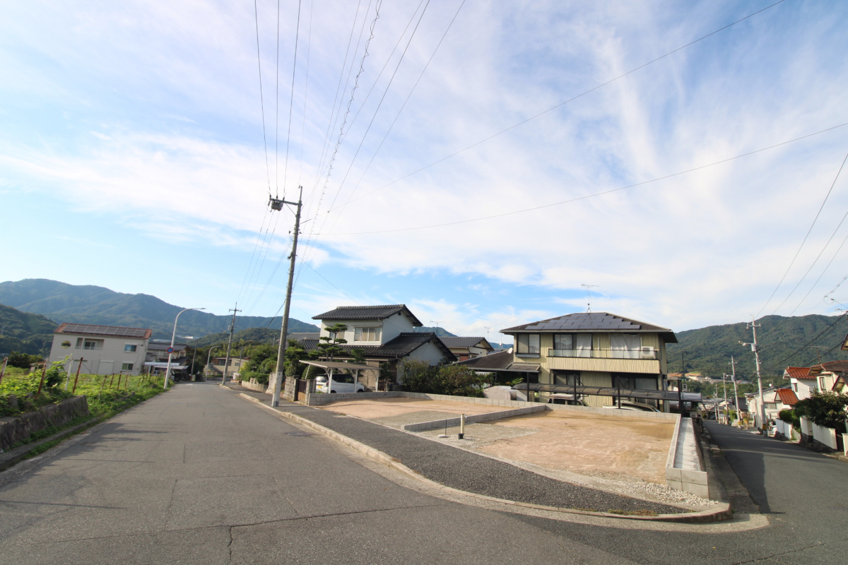 ブルーミングガーデン広島市安佐南区伴東８丁目２棟の外観②