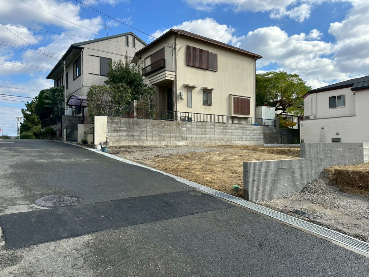 ブルーミングガーデン枚方市香里ケ丘８丁目２棟の外観②