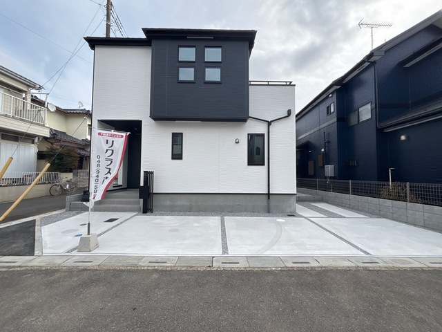 グラファーレ4348越谷市弥十郎１１期１棟の外観②