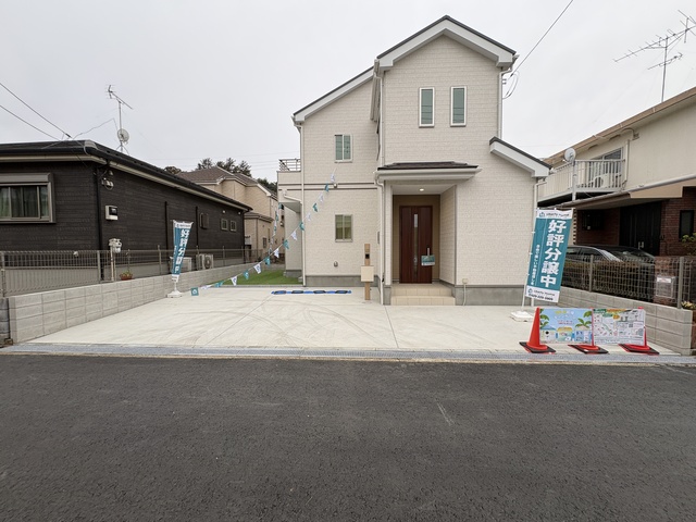 【全体外観】お客様の人生にとって大変大きなお買い物を、安心してご購入して頂けるよう誠心誠意サポート致します。飯田産業ではIDS工法というオリジナルの工法で建築をしています！