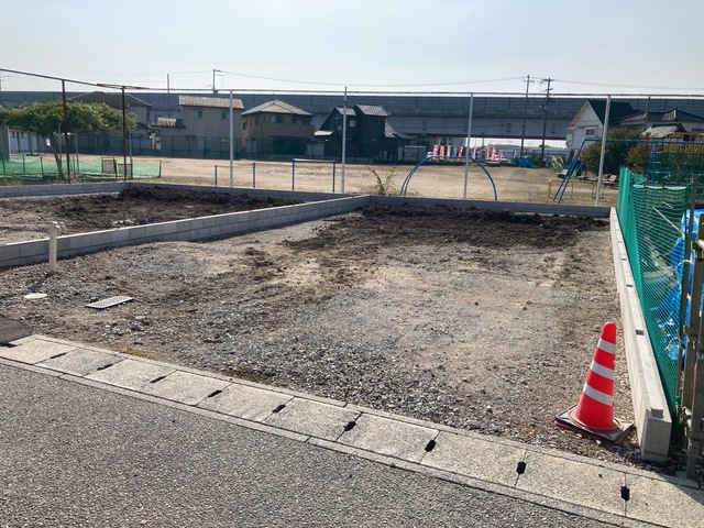 ずっと求めていたのは「地に足のついた暮らし」（1号棟）