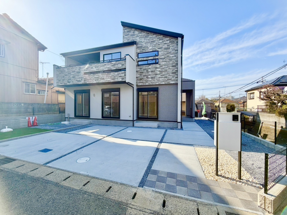 【販売現地】 限定1邸！地震に強い、制震ダンパーを搭載したデザイン住宅です。