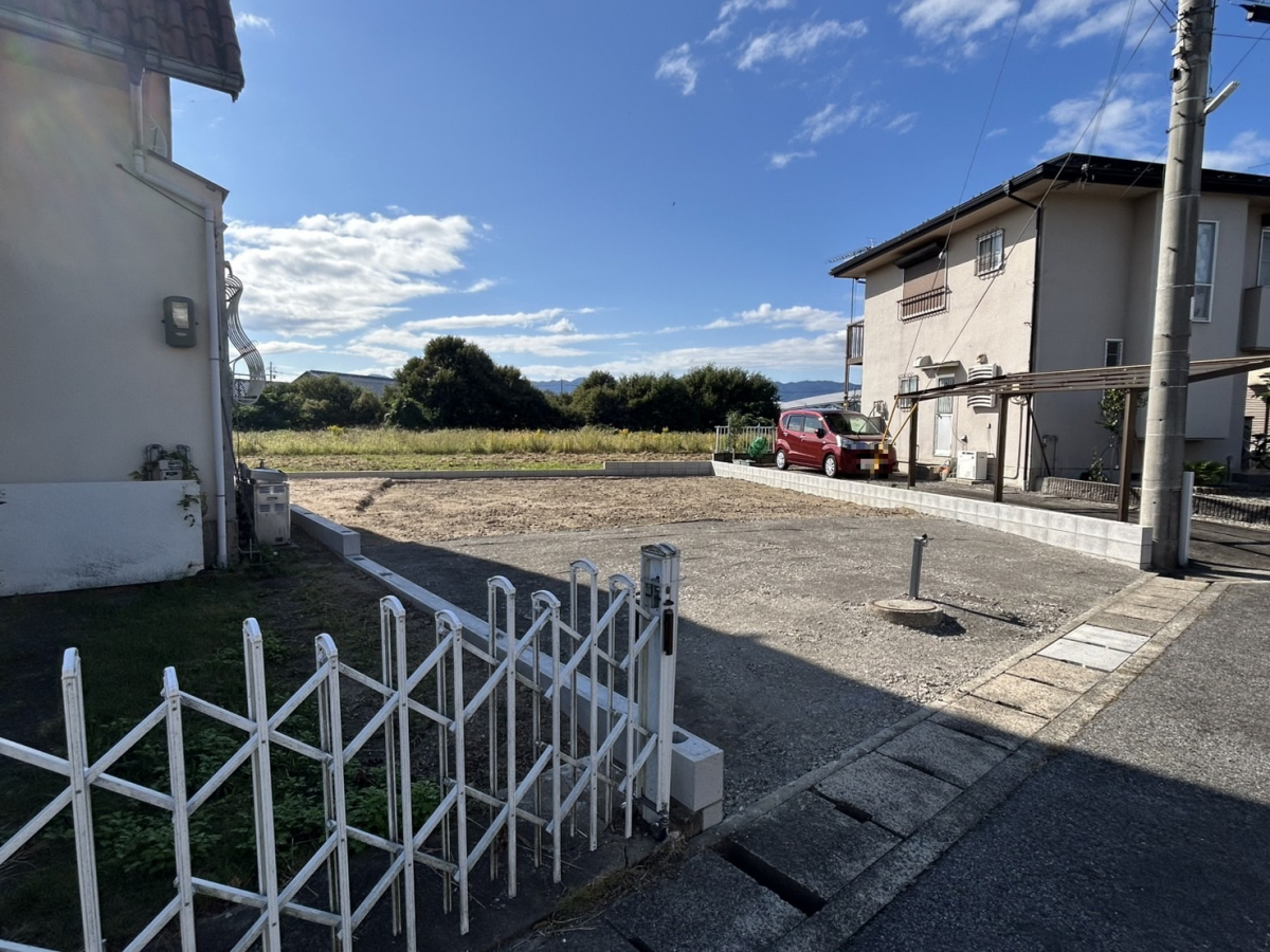 ブルーミングガーデン守山市水保町２期１棟の外観②