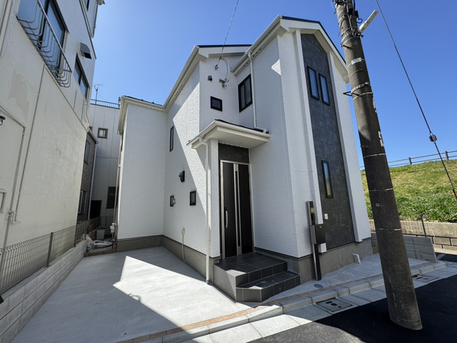 『自社一貫体制により高品質を維持』。”いいだのいい家”は全ての建物について自社設計・自社施工を実施しています。全ての工程を飯田産業が自社管理しているので安心です♪