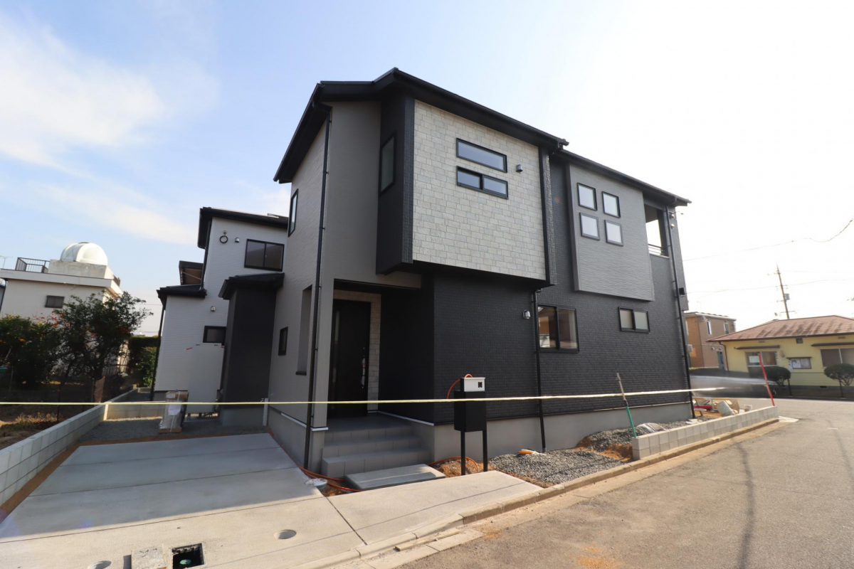 ブルーミングガーデン岡山市東区西大寺中野３期２棟の外観②