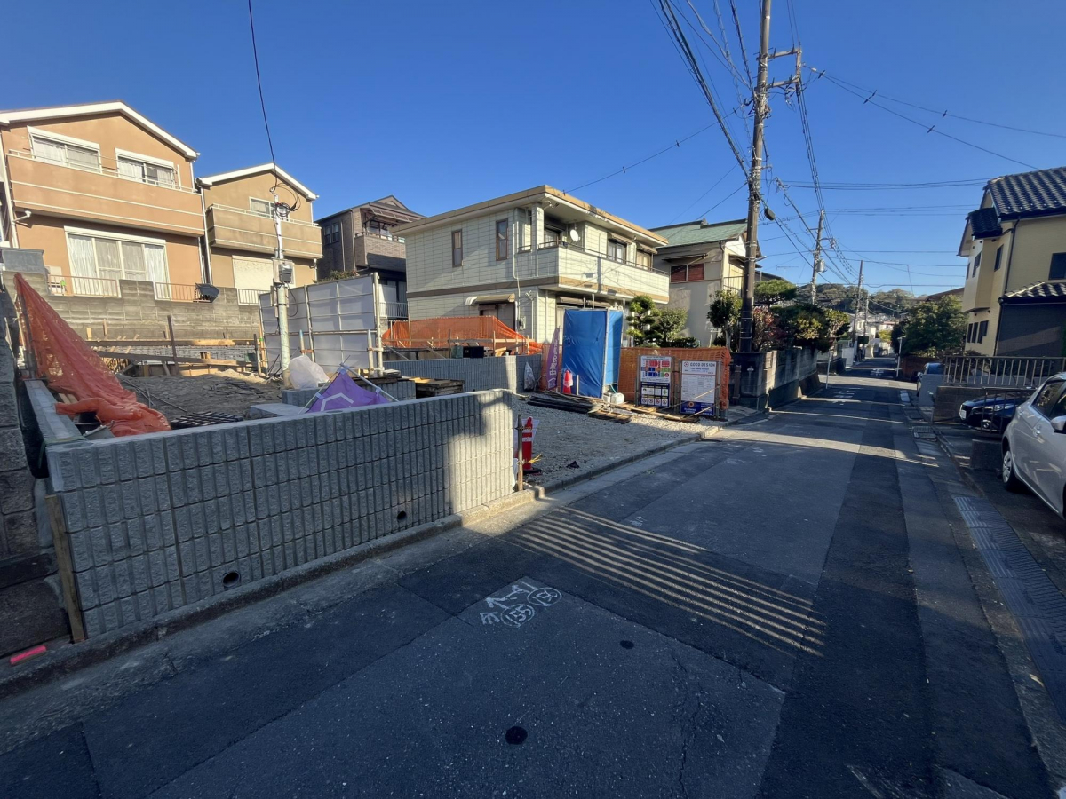 ブルーミングガーデン横須賀市久里浜台１丁目２期１棟の外観②