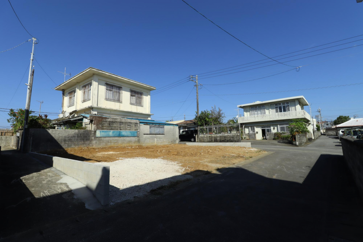 ブルーミングガーデン読谷村喜名４期２棟の外観②