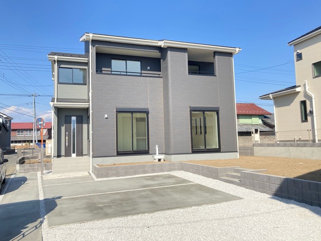 未来への一歩がここから（1号棟）