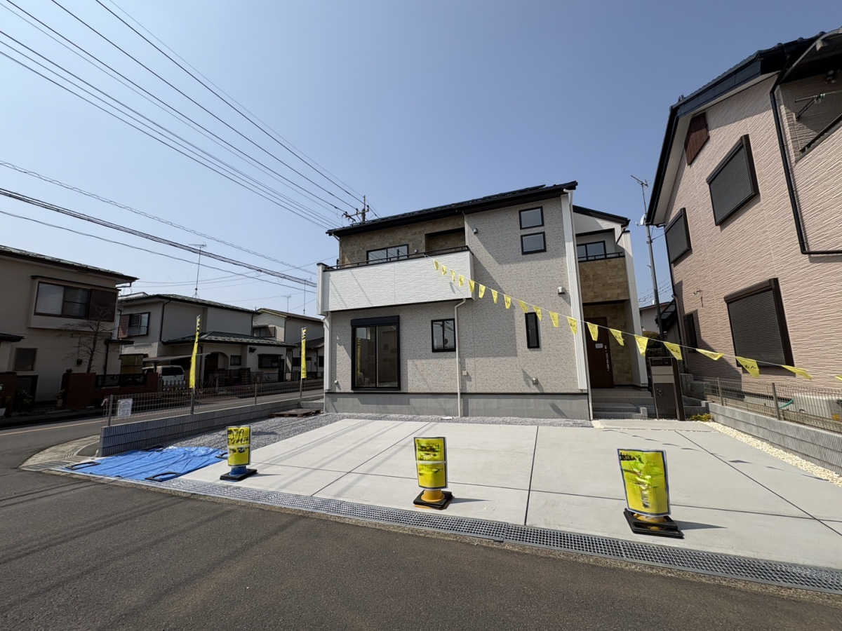 【外観写真】JR東北本線・東武日光線「栗橋」駅まで徒歩13分の駅徒歩県内・2路線利用可能◎通勤・通学に便利な、駅チカの好立地！毎日の移動がスムーズになる、暮らしやすい住環境です。 