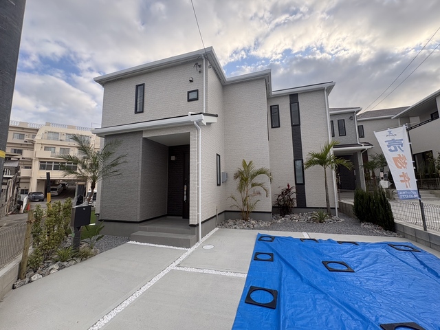 与那原町与那原に新築分譲♪
国道329号線や与那原バイパス近くと利便性◎
周辺施設充実でファミリー世帯におススメ♪