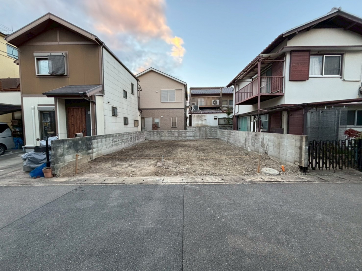 【現地写真 ｜ 1号棟】 撮影日:2025.12.06