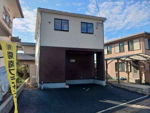 日を重ねるごとにこの佇まいに愛着が湧いてきそう