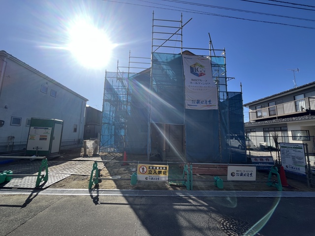 人通り、車通りも少ないのでお子様を遊ばせても安心♪
駐車が苦手・不安な方も安心してゆっくりできます。
閑静で生活しやすい住宅地です。