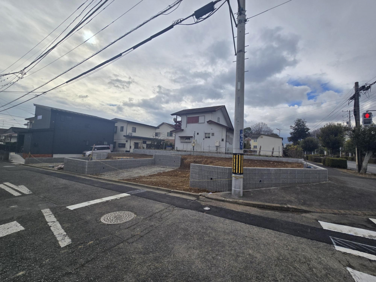 ブルーミングガーデン厚木市鳶尾２丁目２棟の外観②