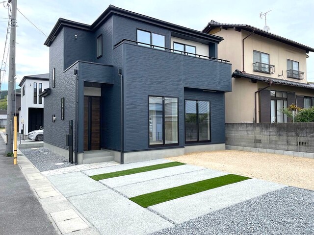 グラファーレ4360岡山市四御神２期２棟の外観②