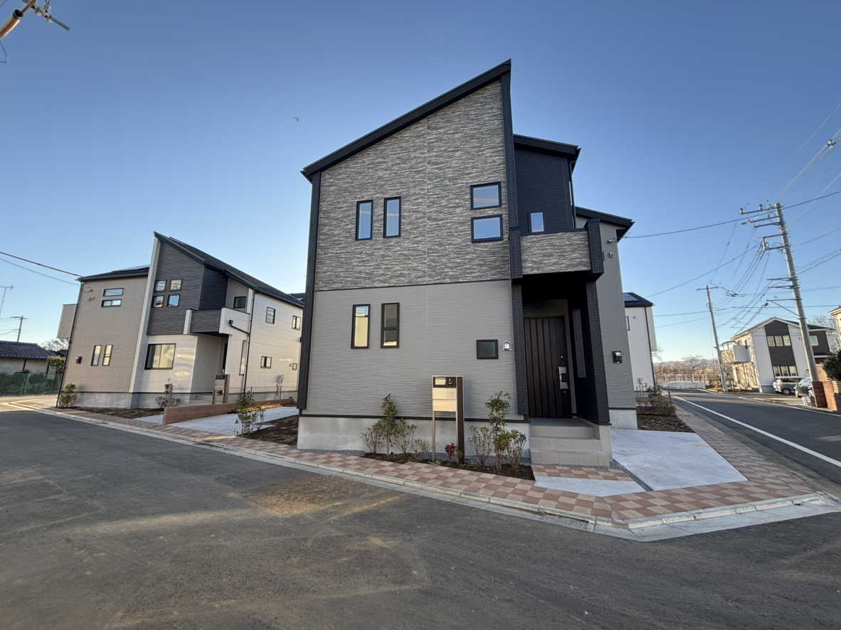 ブルーミングガーデン八王子市楢原町１６棟の外観②