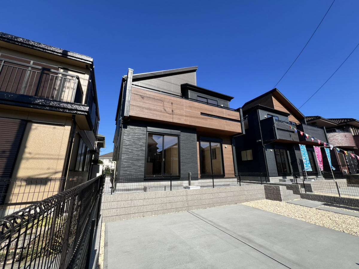 ブルーミングガーデン柏市逆井藤ノ台２棟の外観②