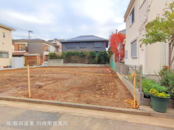 前面道路の写真になります。