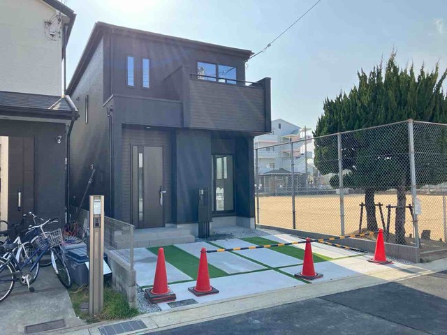 グラファーレ4395明石市大道町１棟の外観②