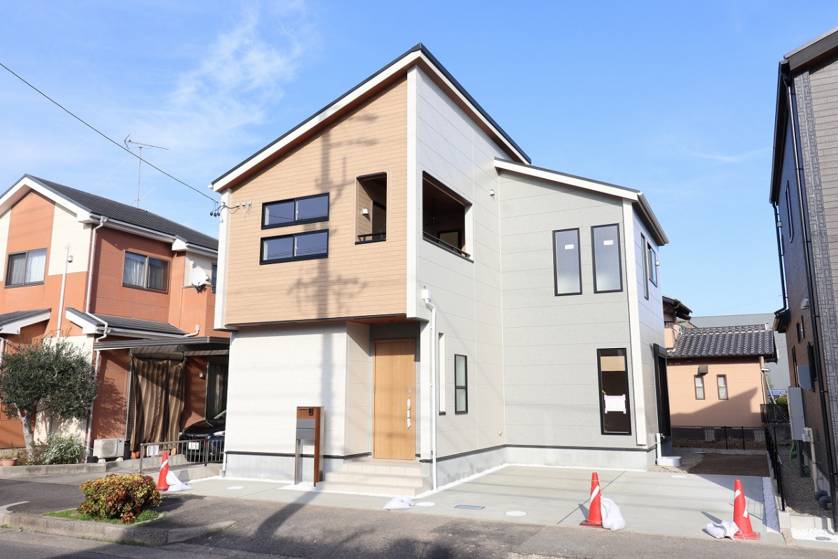 （1）号棟 外観写真 