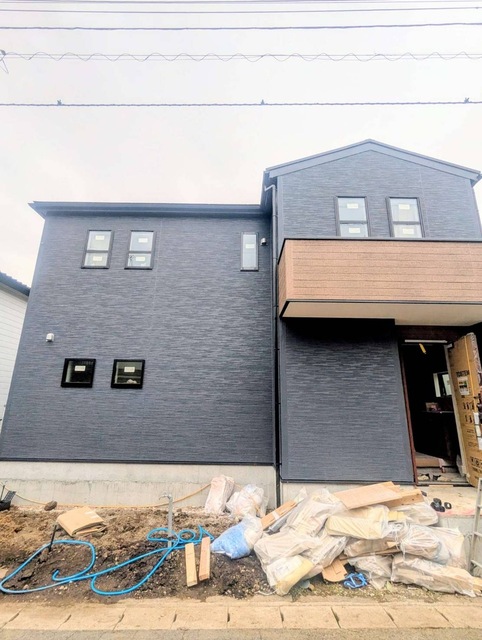 日を重ねるごとにこの佇まいに愛着が湧いてきそう（1号棟）